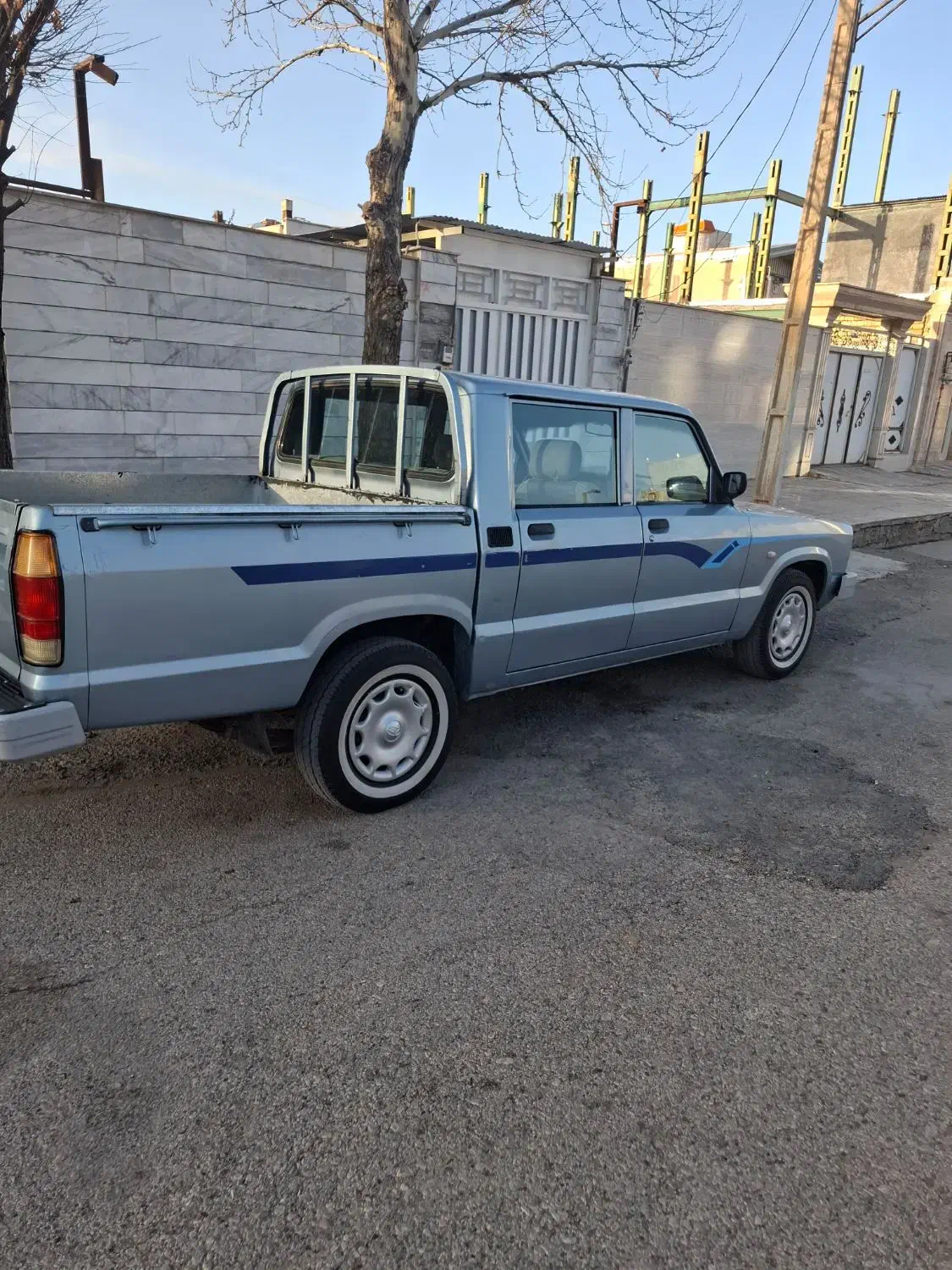 مزدا دوکابین مدل ۹۲ بدون رنگ|خودرو سواری و وانت|کوهدشت, |دیوار