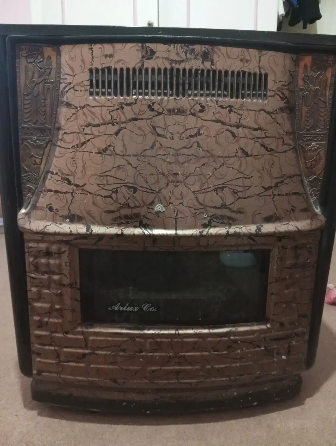 بخاری شومینه ای آرلوکس.|بخاری، هیتر، شومینه|شاهین‌شهر, حافظ جنوبی|دیوار