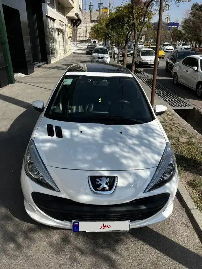 ۲۰۷ سقف پانا مدل ۱۴۰۰|خودرو سواری و وانت|اردبیل, |دیوار