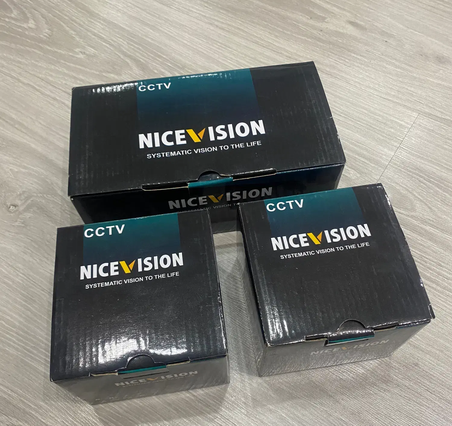 پک سه عددی دوربین به همراه دستگاه DVR و هارد|دوربین مداربسته|تهران, شهرک فرهنگیان|دیوار