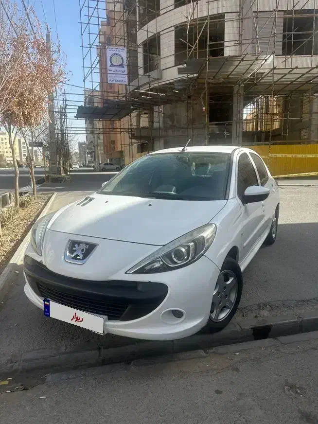 ۲۰۷ اتومات|خودرو سواری و وانت|قم, زنبیل آباد|دیوار