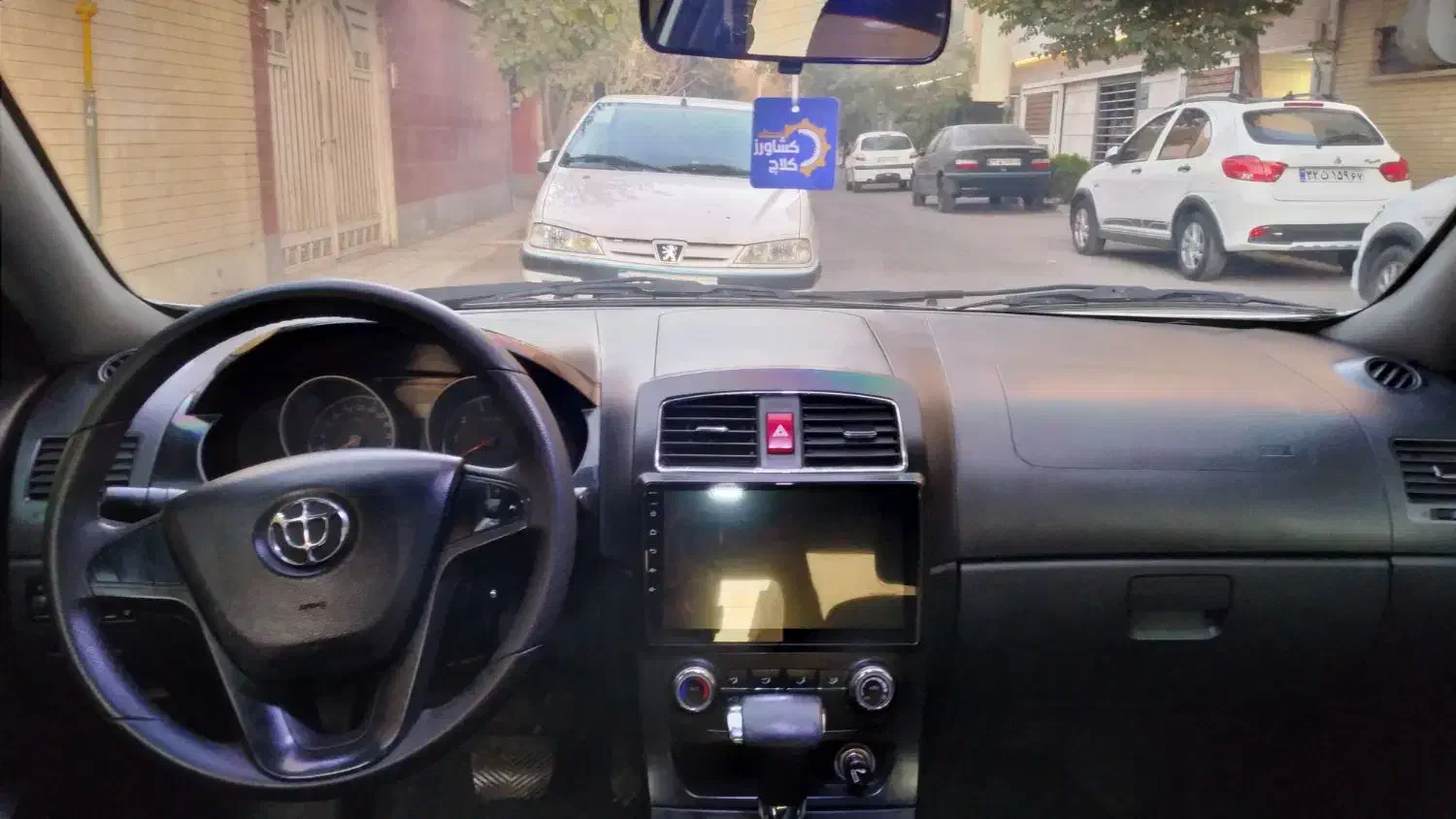 برلیانس 330 اتومات 1500|خودرو سواری و وانت|اصفهان, ملک‌شهر|دیوار