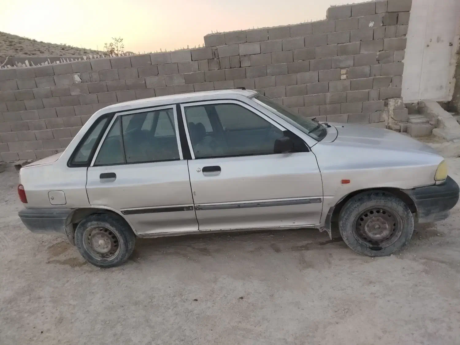 سواری|خودرو سواری و وانت|دشمن زیاری, |دیوار