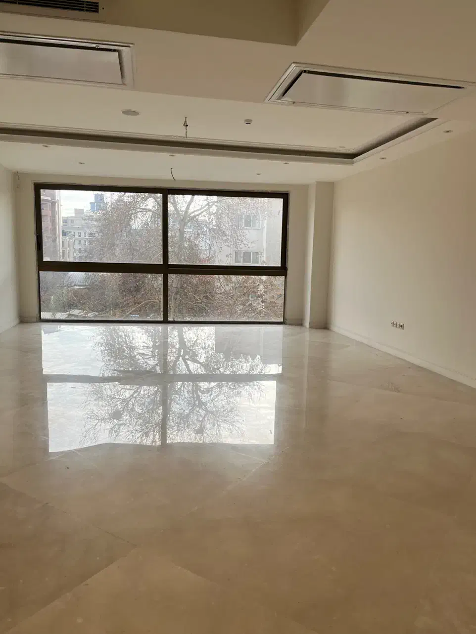 فرشته ۳۰۰ متر مدرن کلیدنخورده