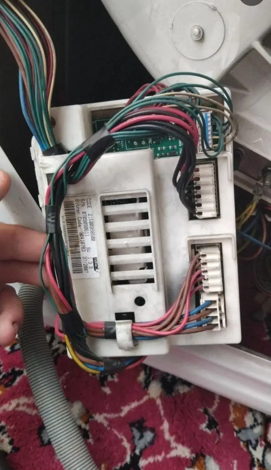 تعمیر،تعمیرات انواع لباسشویی در منزل با یک تماس|خدمات پیشه و مهارت|قزوین, |دیوار