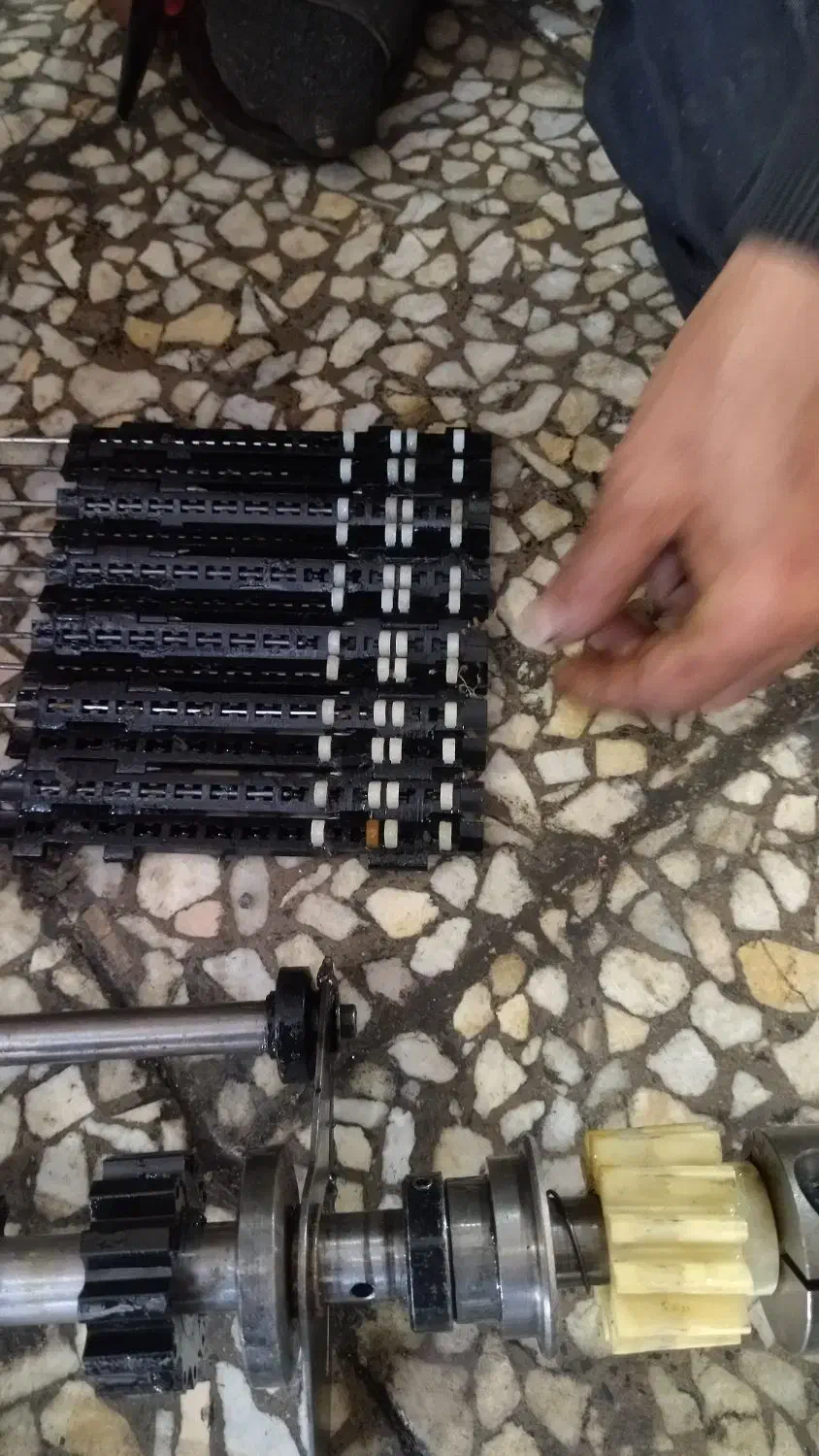 دستگاه بافندگی|ماشین‌آلات صنعتی|دهق, |دیوار