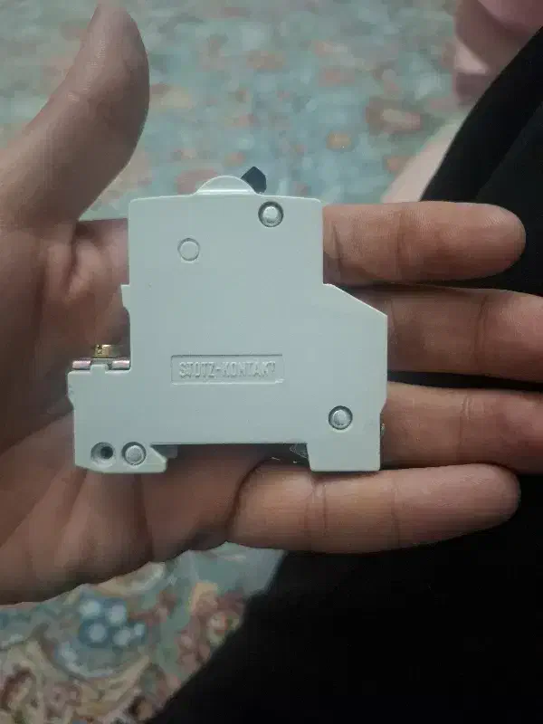 مینیاتوری 15 ولت abb|مصالح و تجهیزات ساختمان|قدس, شهر‌قدس|دیوار