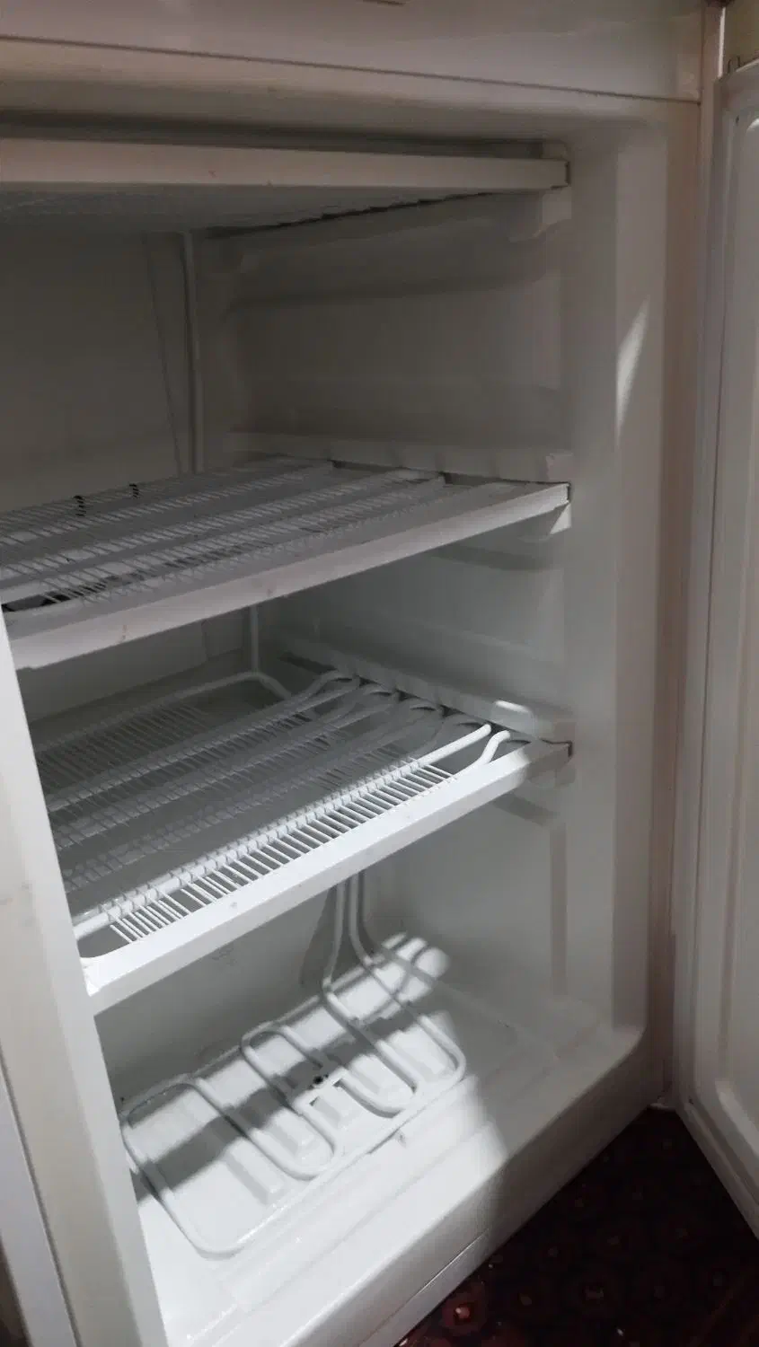 فریزر ۵ فوت سام|یخچال و فریزر|لاهیجان, انقلاب|دیوار