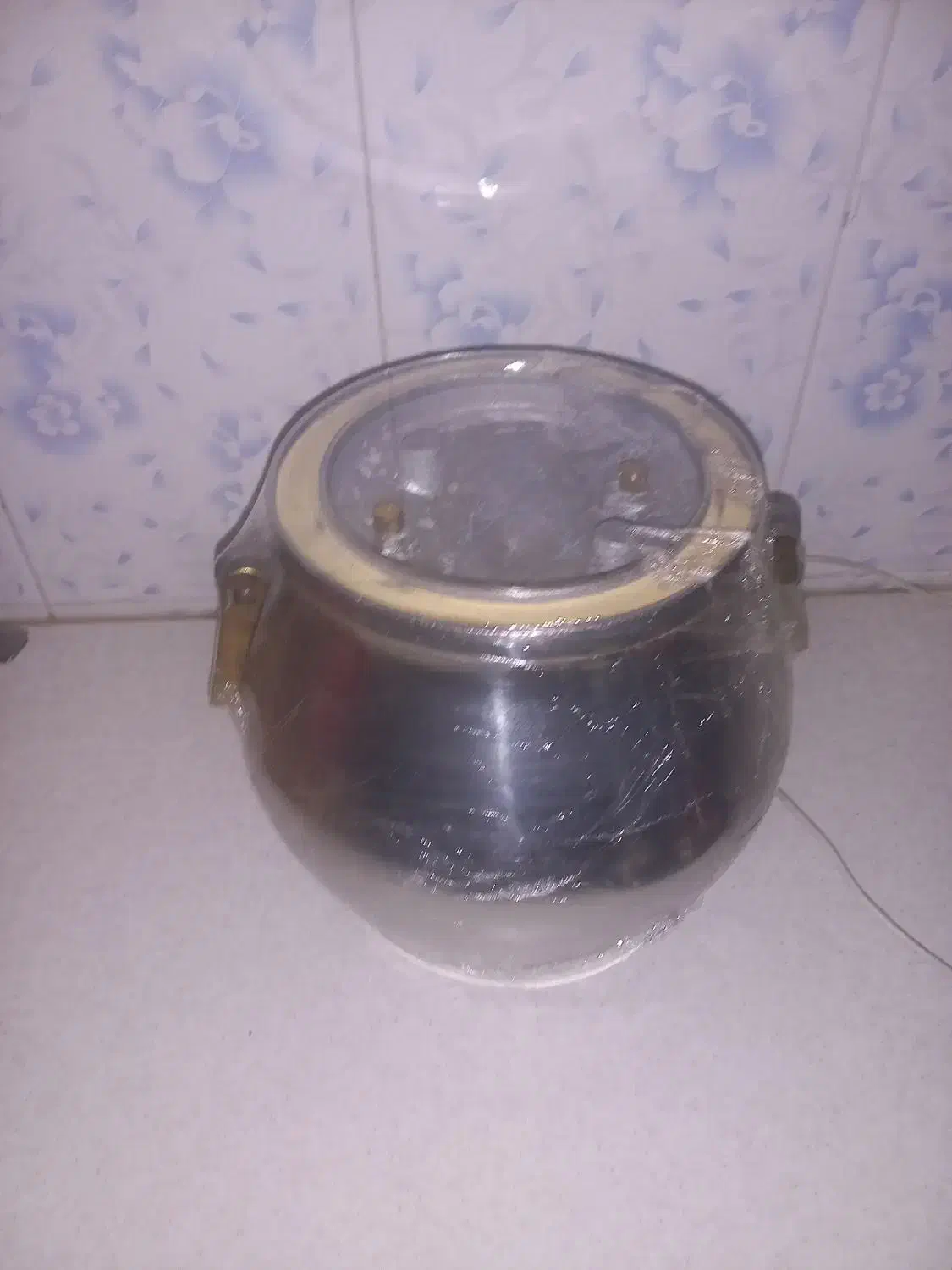 زودپز|ظروف پختوپز|شیروان (خراسان), |دیوار