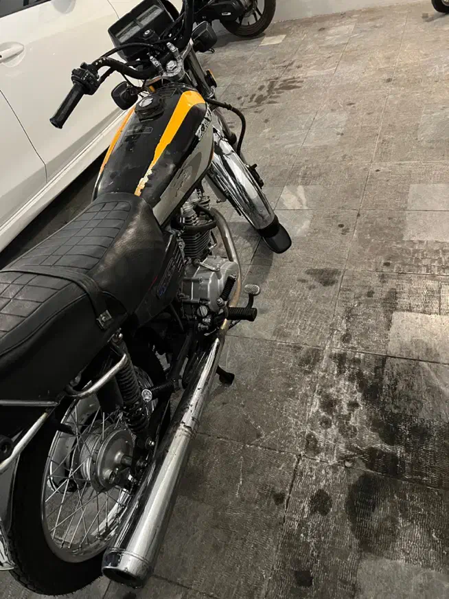 هوندا کویر ۱۵۰ مدل ۱۳۹۵ پنج دنده در حد صفر|موتورسیکلت|تهران, سهروردی|دیوار