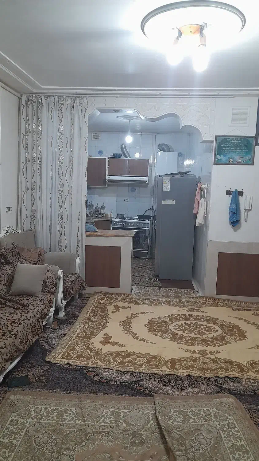 فروش یا معاوضه منزل دوطبقه در امیرآباد ونجف اباد|فروش خانه و ویلا|نجف‌آباد, امیرآباد|دیوار