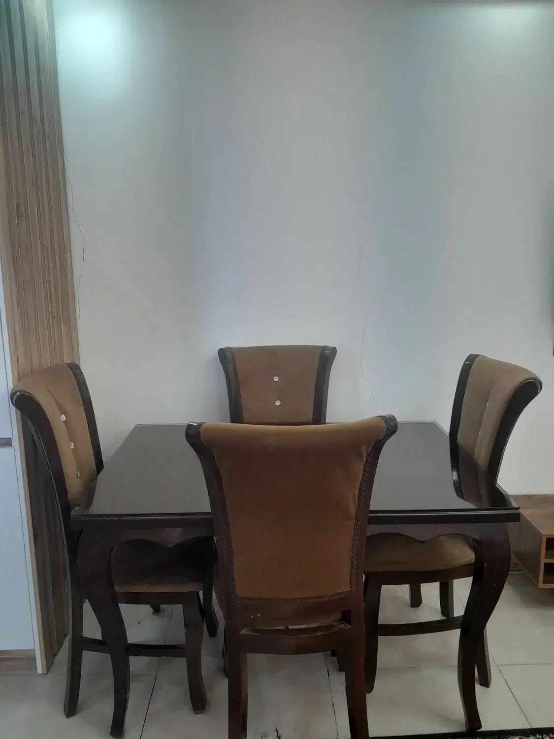 میزناهارخوری ۴نفره|میز و صندلی غذاخوری|اقبالیه, |دیوار