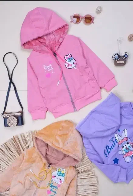 سویشرت دو رو دخترانه|کفش و لباس بچه|نجف‌آباد, شریعتی|دیوار