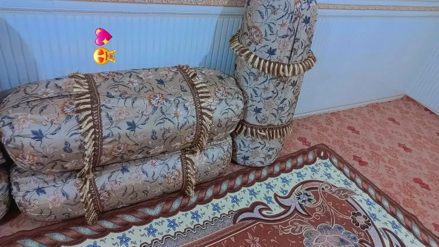 بالش ۶تا دونه ۴۰۰|رختخواب، بالش، پتو|دلند, |دیوار