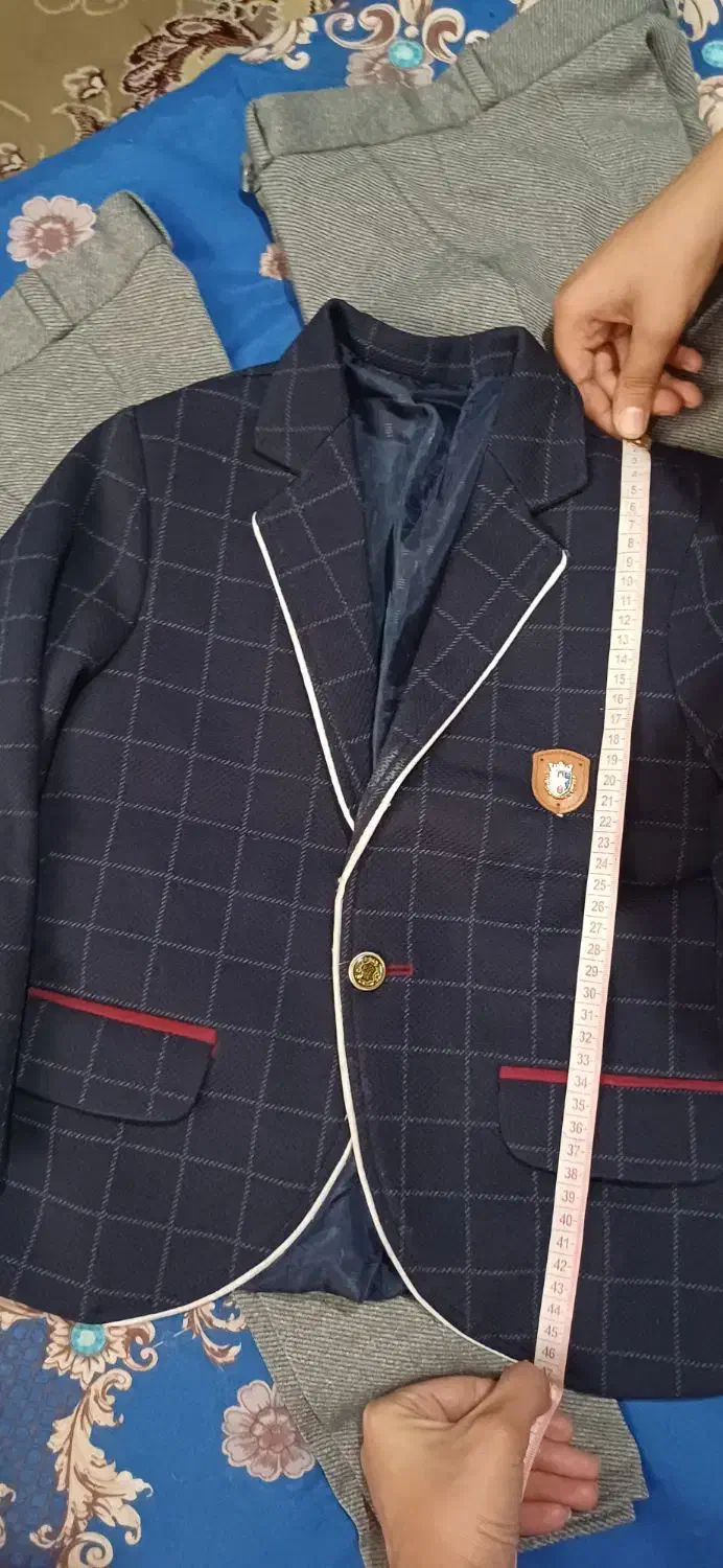 دو دست شلوار و جلیقه پسرانه و یدونه کت نو و تمیز|کیف، کفش، کمربند|رضویه, |دیوار