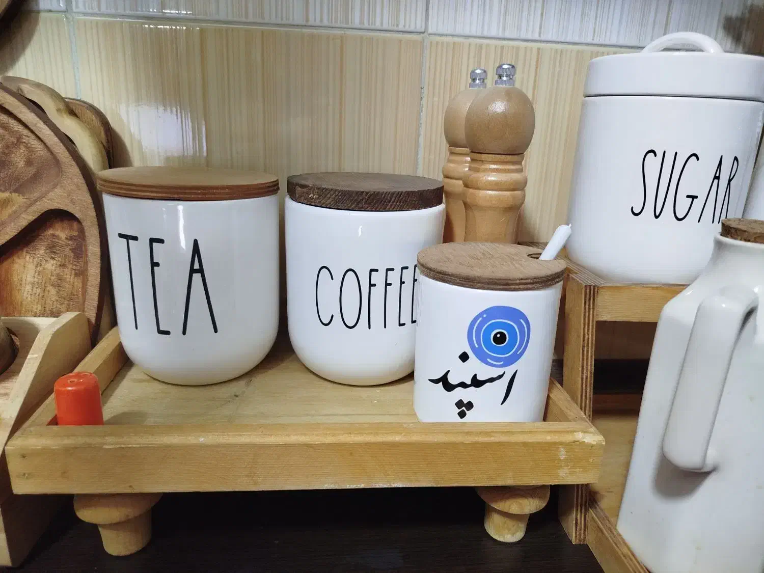 نظم دهنده|ظروف سرو و پذیرایی|شاهینشهر, گرگاب|دیوار