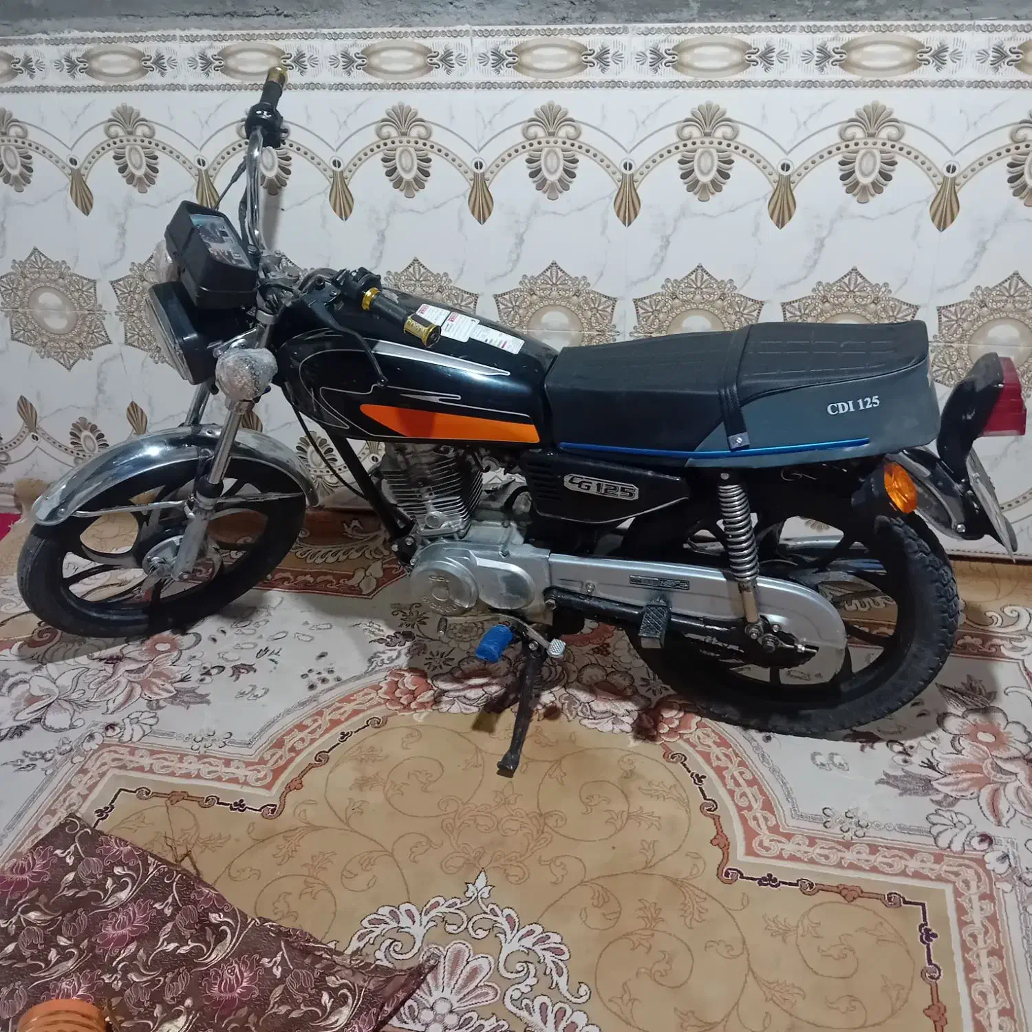 موتور تمیزه همه چیزش تو عکس مشخص|موتورسیکلت|زهک, |دیوار