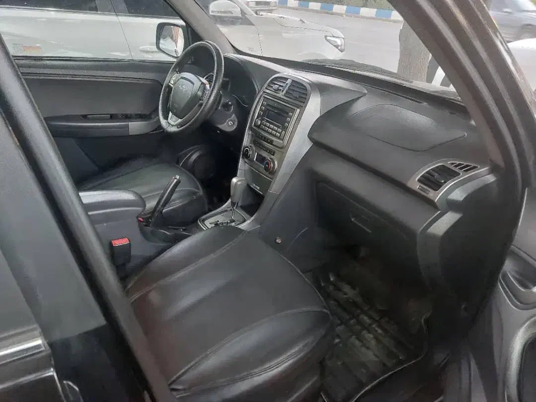 فروش فوری ایکس۳۳|خودرو سواری و وانت|صدرا-فارس, فاز ۱|دیوار