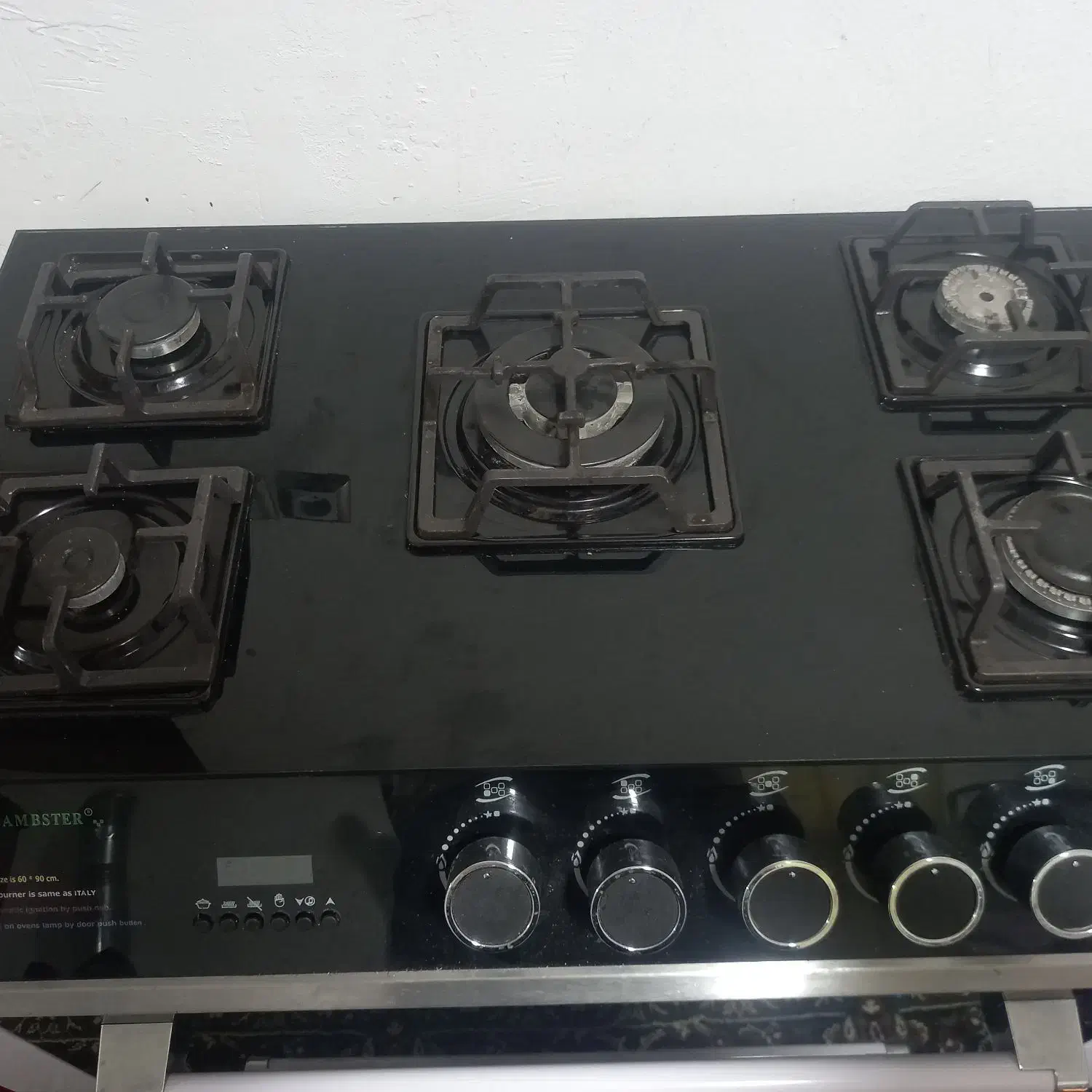 گاز پنج شعله طرح فر ۳ ماه خریده|اجاق گاز و لوازم برقی پختوپز|رشت, حومه رشت|دیوار