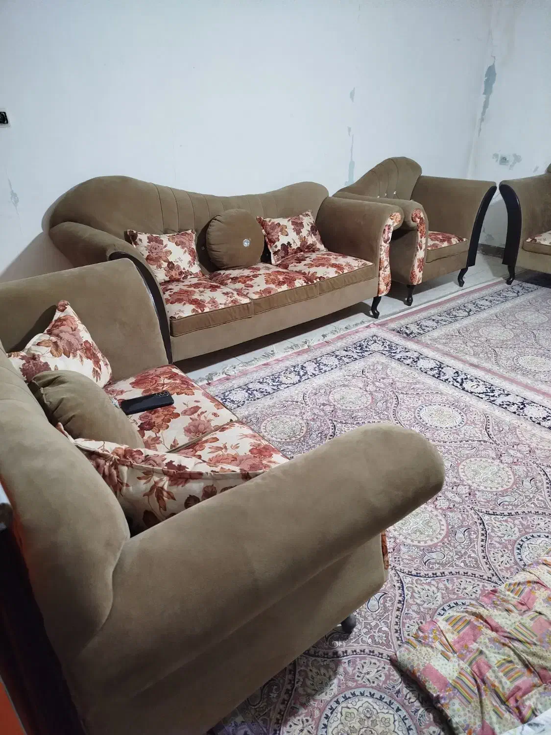 مبل|مبلمان خانگی و میز عسلی|فردیس, شهرک ۱۱۰|دیوار