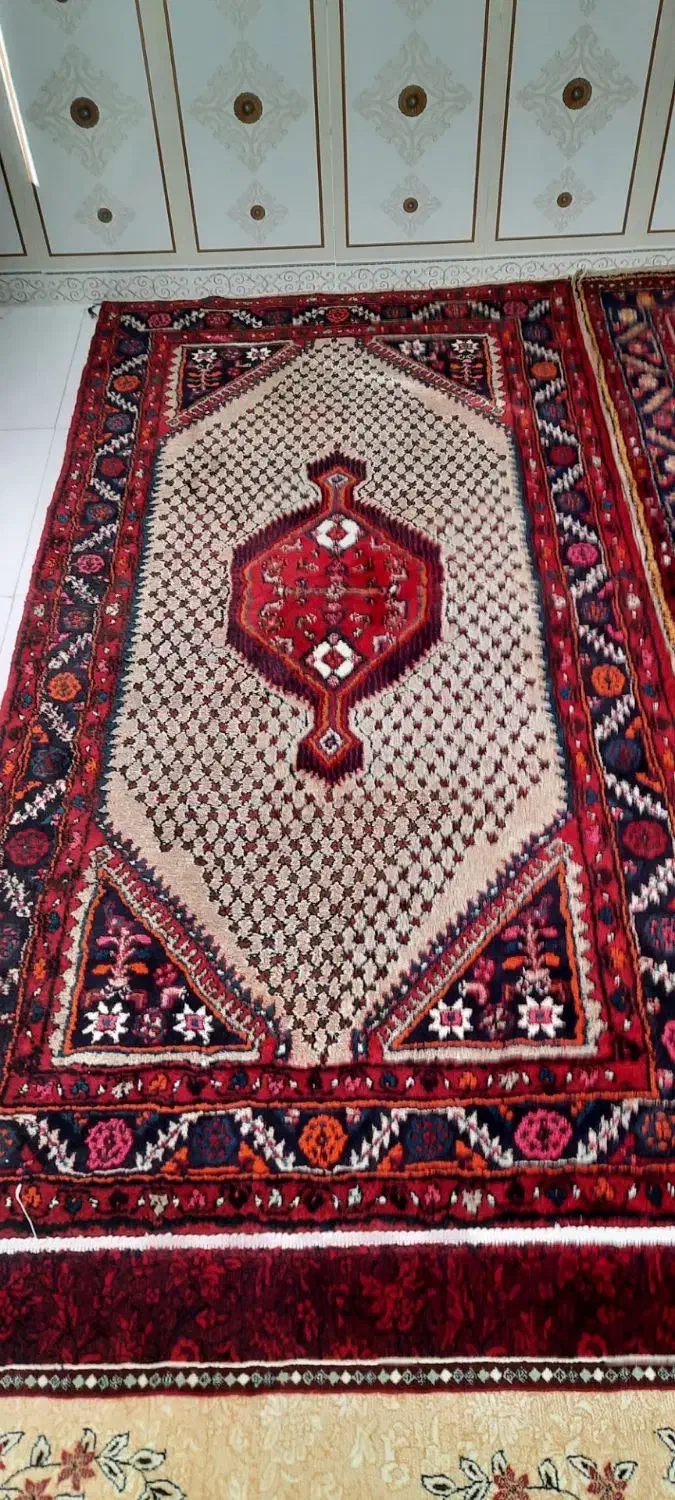 فرش دست بافت|فرش|کرمانشاه, |دیوار