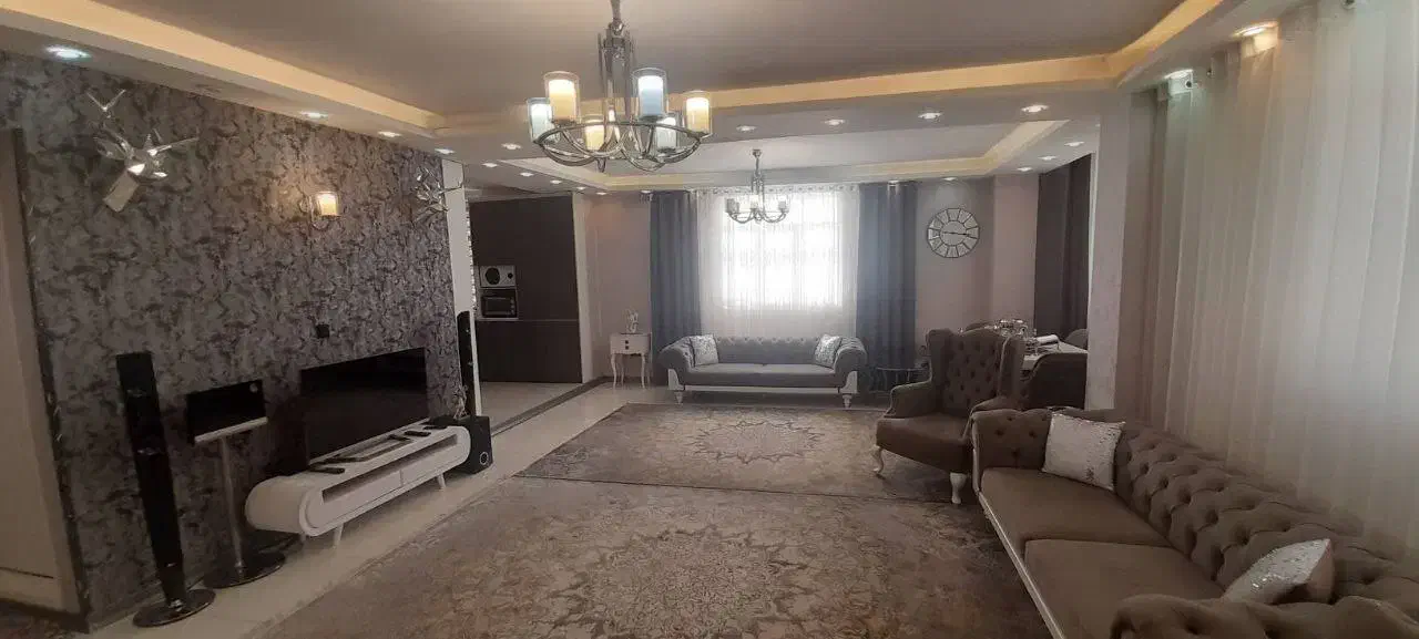 مبل ۸ نفره چستر، میز ناهارخوری ۶ نفره|مبلمان خانگی و میز عسلی|هشتگرد, شهرک مهستان ۱|دیوار