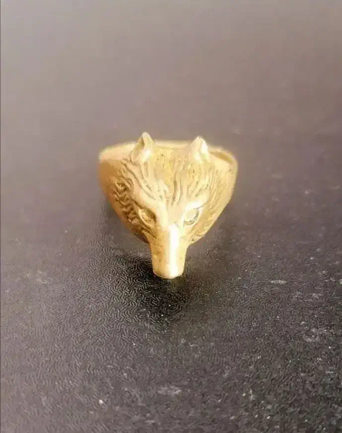 انگشتر مردانه گرگ|کلکسیون اشیاء عتیقه|سهند, |دیوار