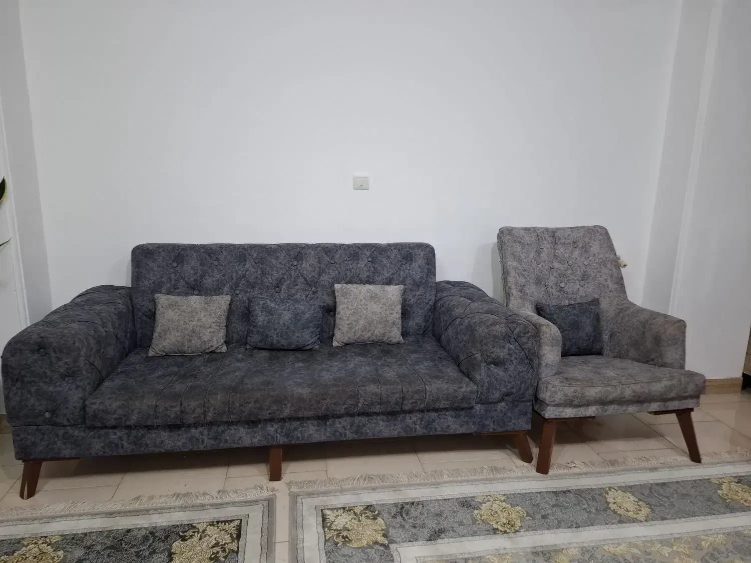 مبل 7 نفره چستر|مبلمان خانگی و میز عسلی|رشت, یخسازی|دیوار