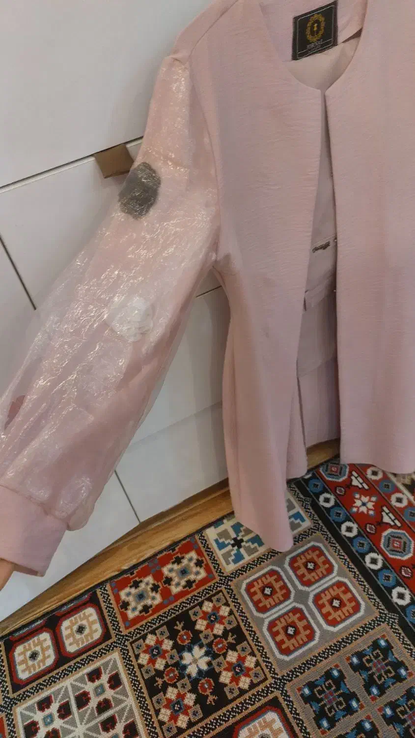 مانتو|لباس|مشهد, خواجه ربیع|دیوار