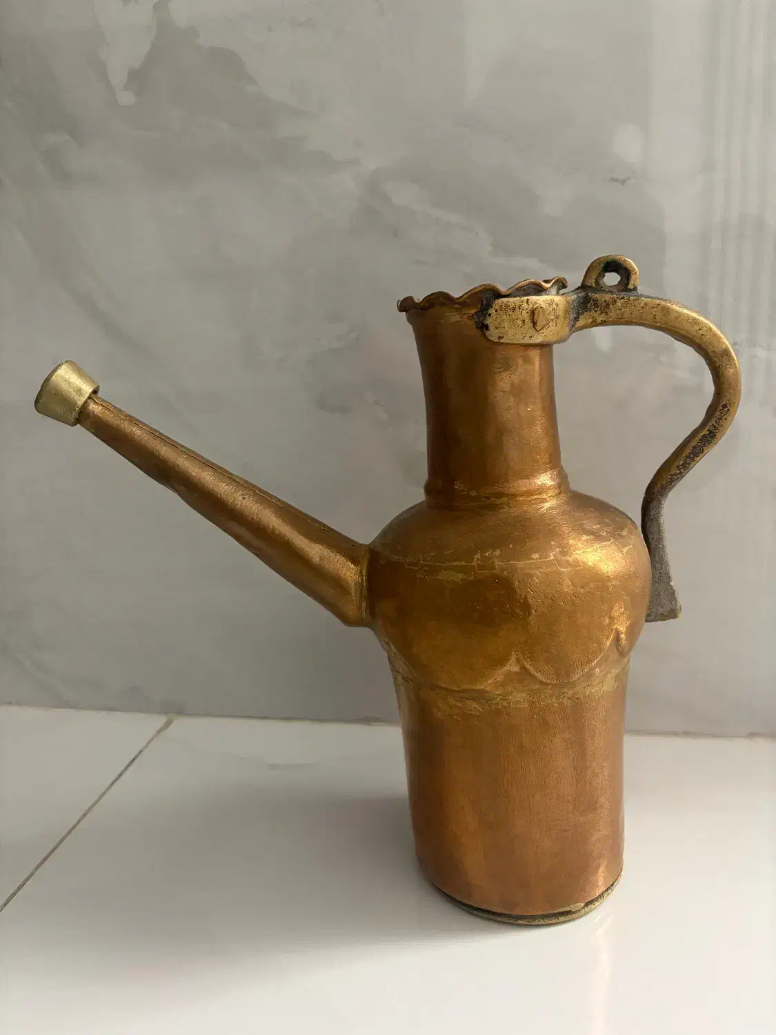 آفتابه|کلکسیون اشیاء عتیقه|اراک, |دیوار