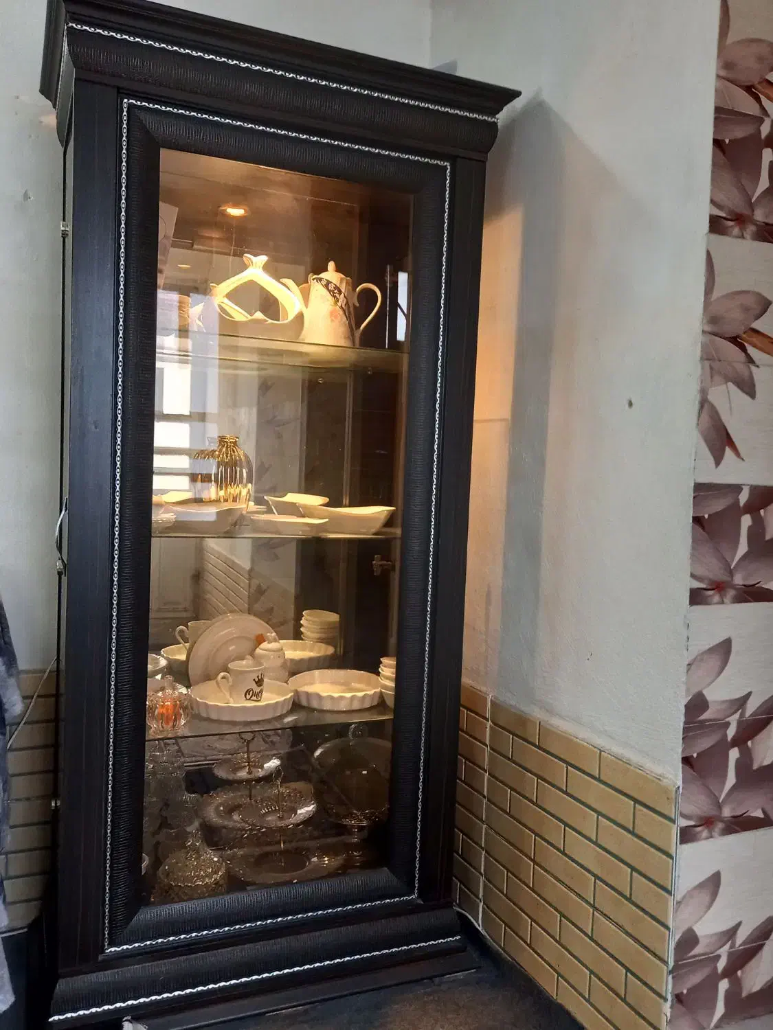 ویترین|بوفه، ویترین، کنسول|جهرم, |دیوار