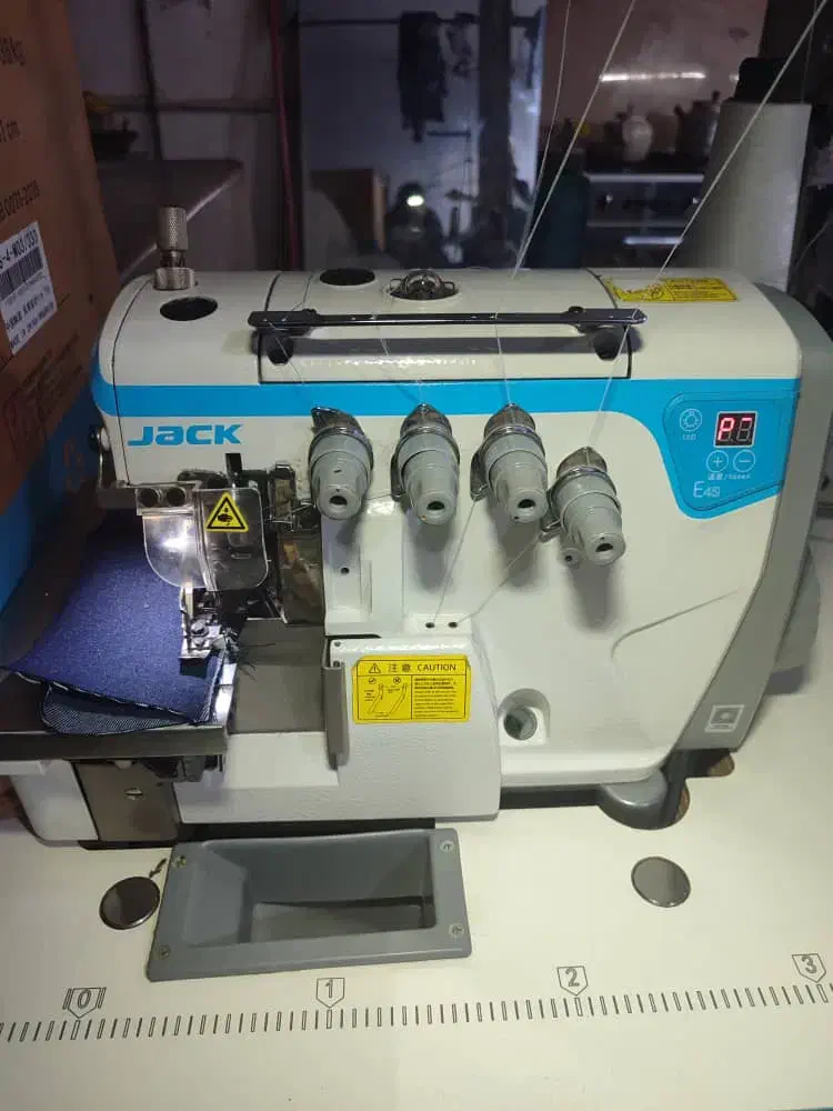 زیگزال 4نخ e4s|چرخ خیاطی و ریسندگی|قرچک, میرزائی شمالی|دیوار