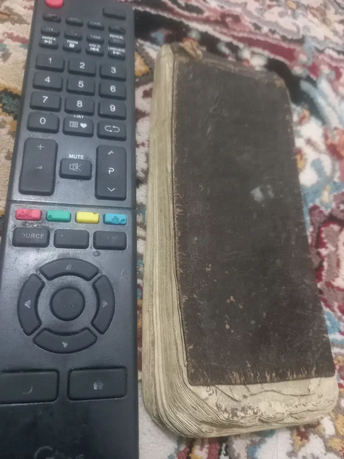 کتاب قدیمی اشعار و دعا|کتاب و مجله تاریخی|تهران, هاشمآباد|دیوار