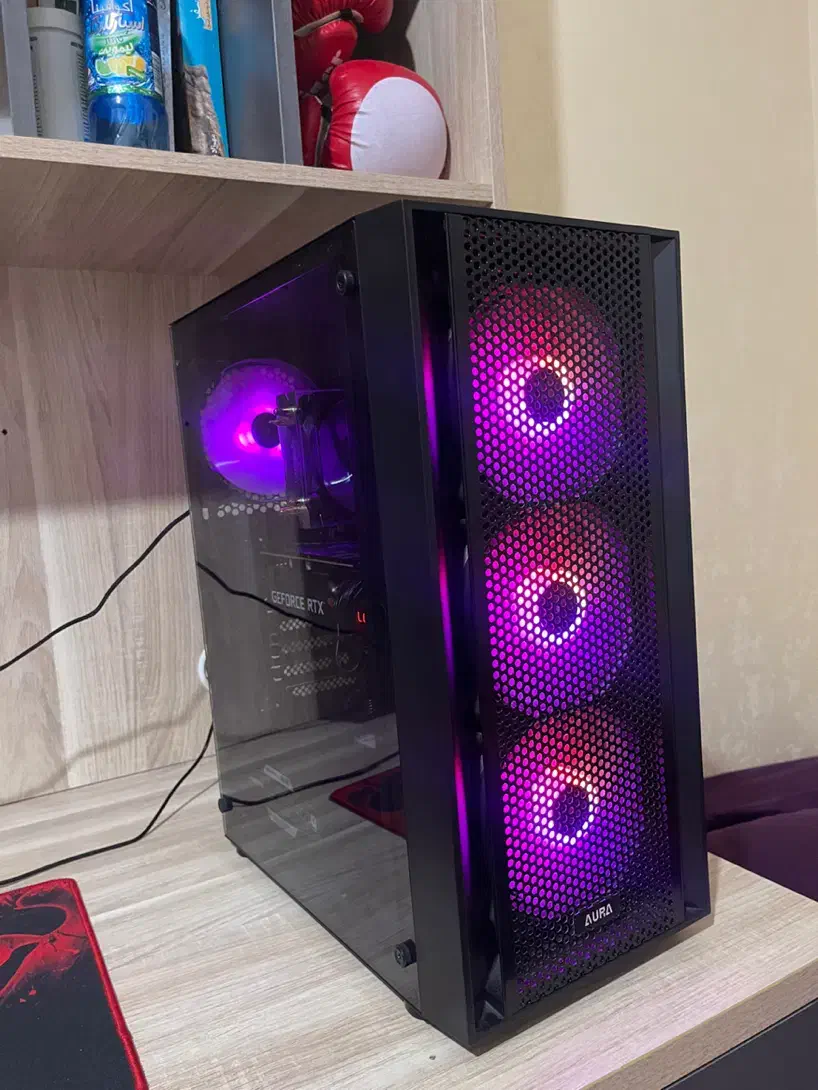 کیس گیمینگ|رایانه رومیزی|شیراز, کاراندیش|دیوار