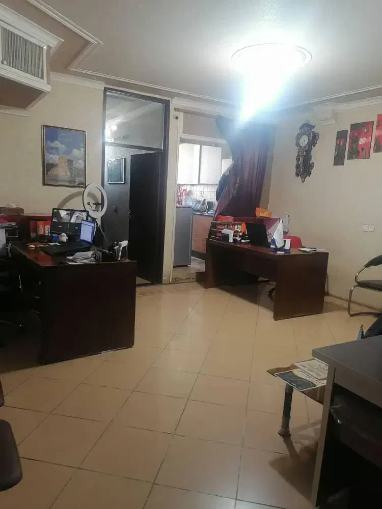 آپارتمان با موقعیت اداری خ امام|فروش دفتر کار، اتاق اداری، مطب|کرمان, |دیوار