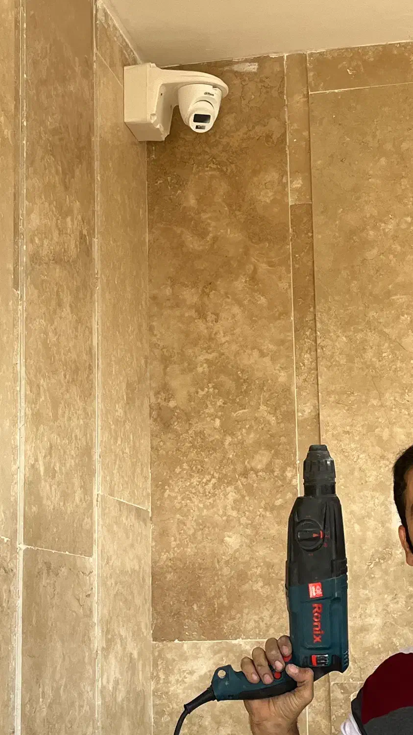 نصب و راه اندازی دوربین مداربسته و‌دزدگیر تخصصی|خدمات پیشه و مهارت|قزوین, |دیوار