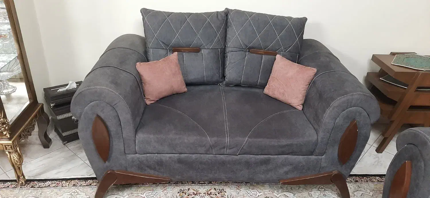 مبل ۷نفره چستر|مبلمان خانگی و میز عسلی|تهران, شهرک دریا|دیوار