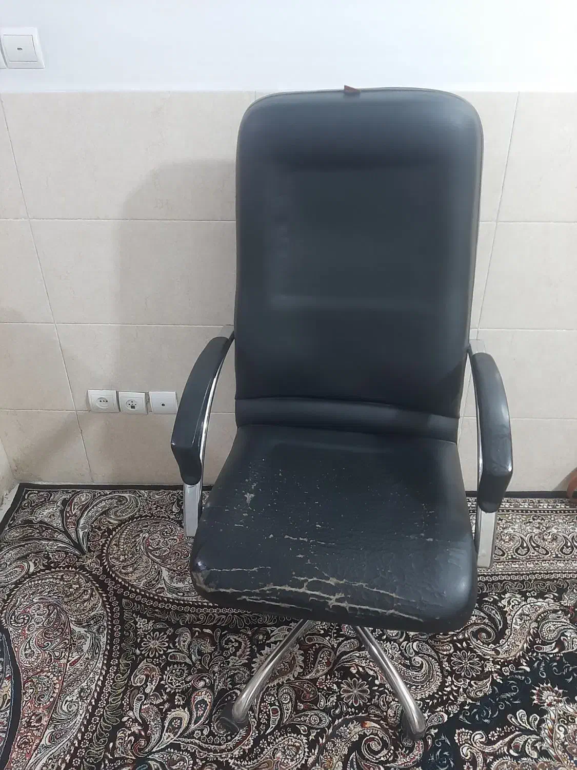 صندلی مدیریت|مبلمان اداری|ری, شهرک نظامی|دیوار