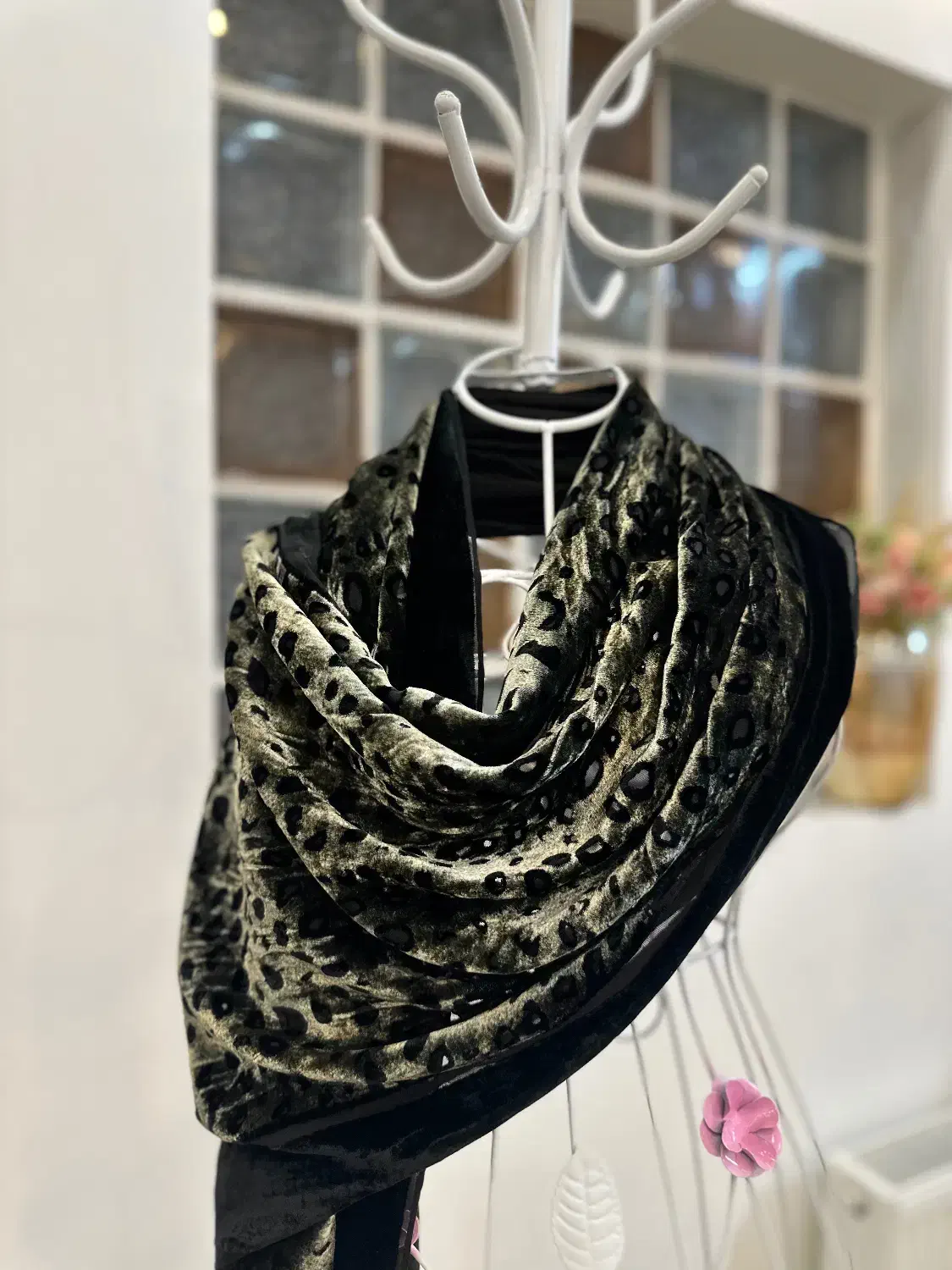 رگال|فروشگاه و مغازه|قم, انصار‌الحسین|دیوار