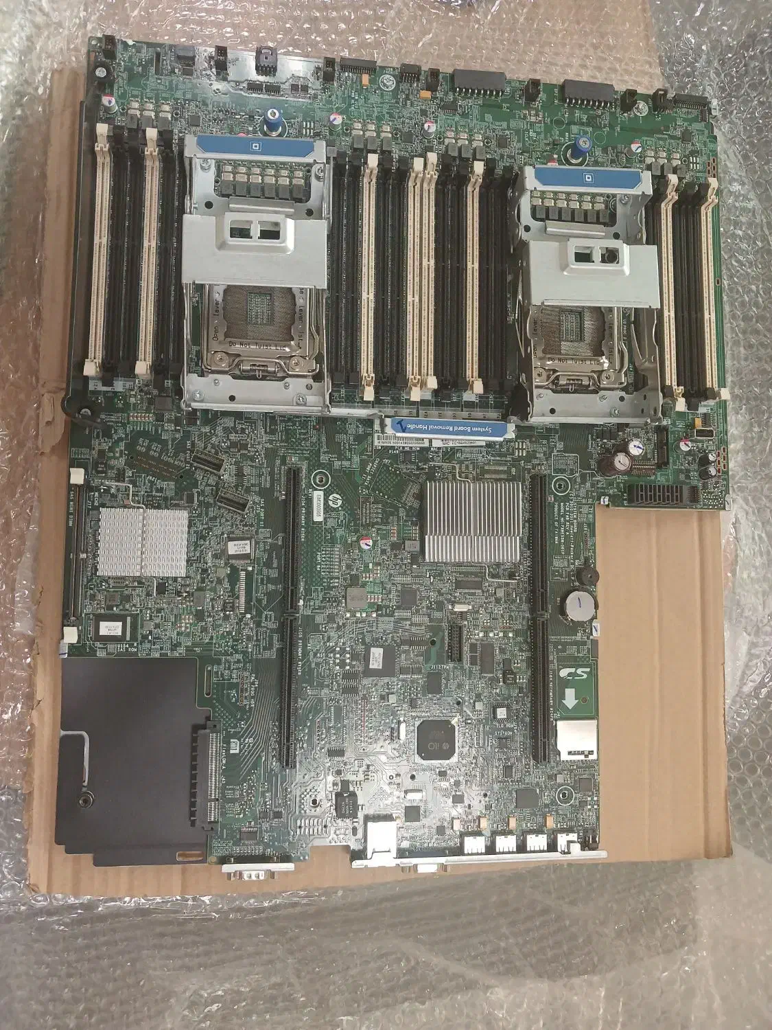 مادربورد سرور dl380 g8 hpe|قطعات و لوازم جانبی رایانه|تهران, مطهری|دیوار