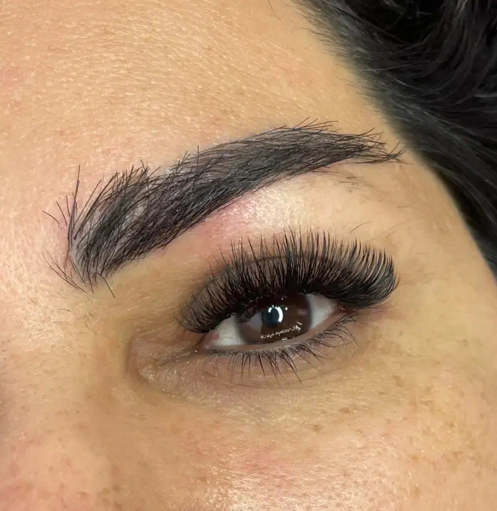 اکستنشن مژه با متریال درجه یک|خدمات آرایشگری و زیبایی|بابلسر, |دیوار