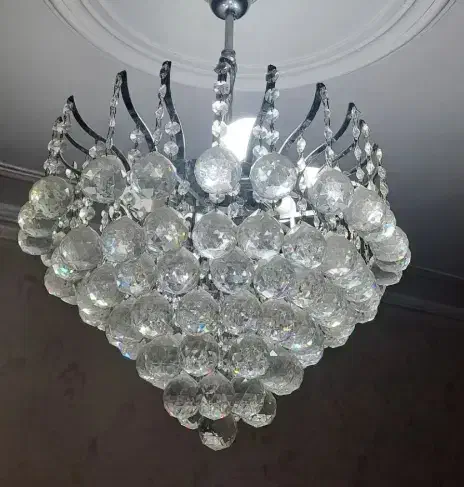 لوستر کریستالی ۶شاخه|لوستر و چراغ آویز|اندیشه, پرنیان|دیوار