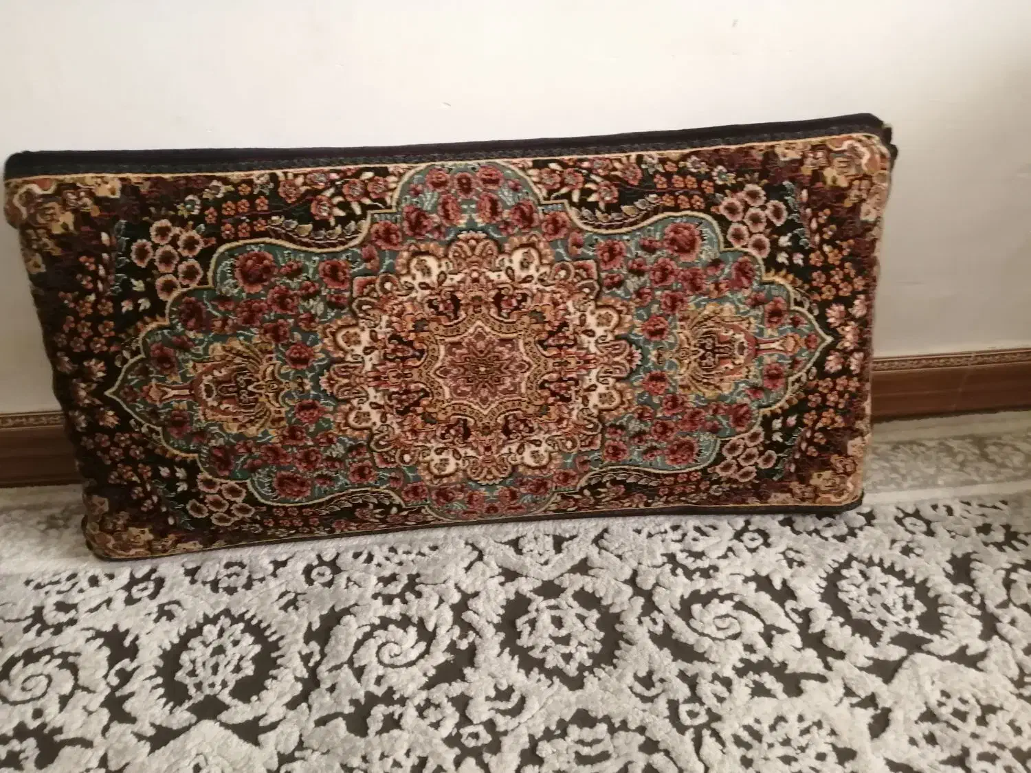 پشتی سنتی|پشتی|چناران, |دیوار