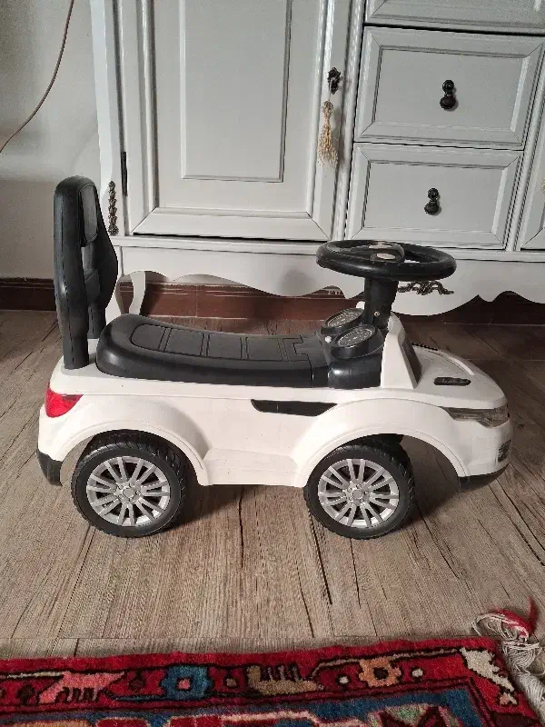 ماشین اسباب بازی|اسباب‌بازی بچه|تهران, علم و صنعت|دیوار