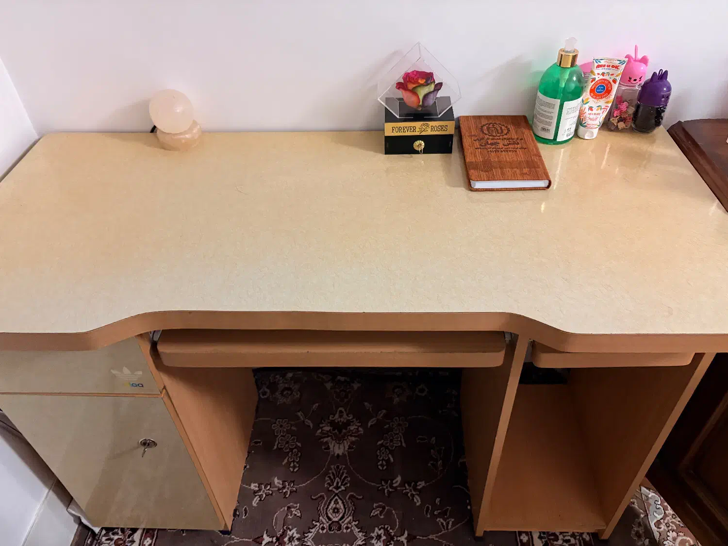 میز|میز تحریر و کامپیوتر|قم, شاه ابراهیم|دیوار