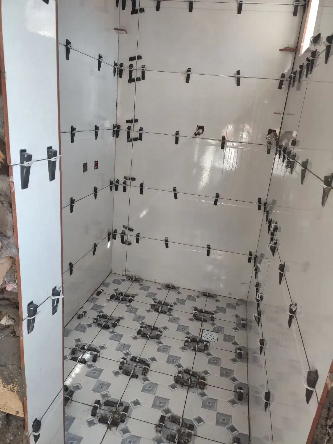 کاشیکاری حرفه ای|خدمات پیشه و مهارت|فومن, |دیوار