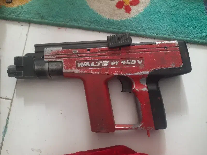 وسایل|ابزارآلات|شیراز, کوشک میدان|دیوار