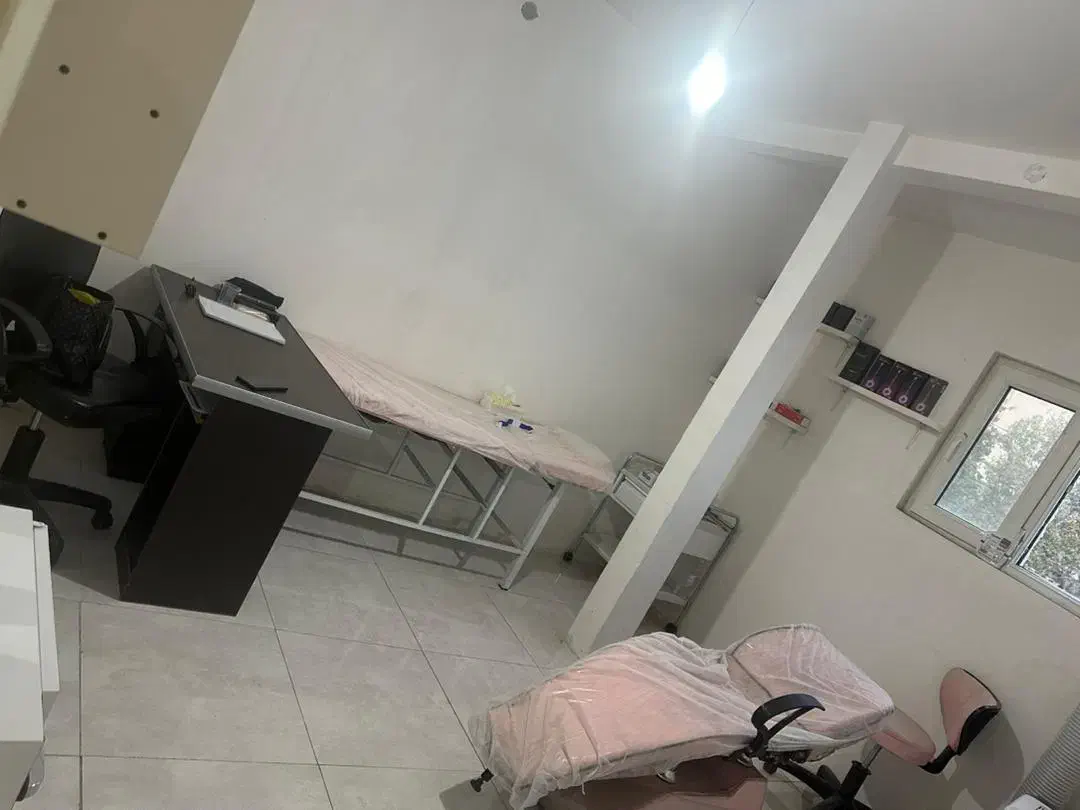 طبقه بالا مستقل جهت،دفتر کار|اجارهٔ دفتر کار، اتاق اداری، مطب|خرم‌آباد, |دیوار