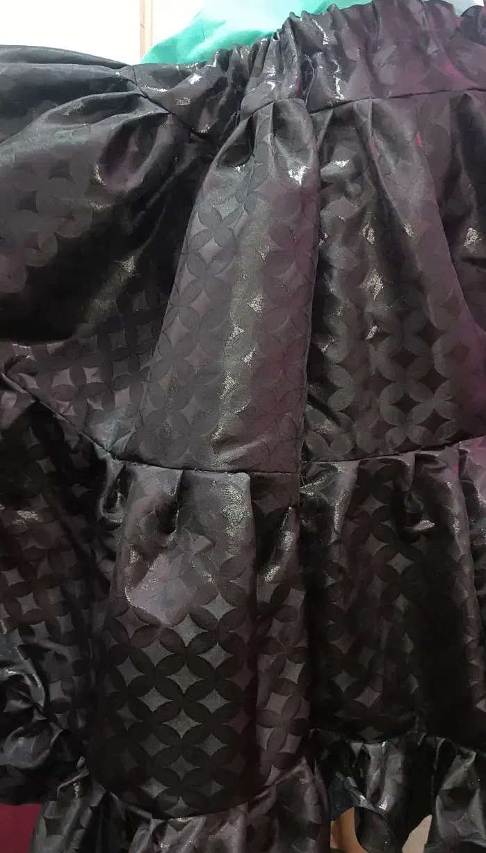 لباس|لباس|دهدشت, |دیوار