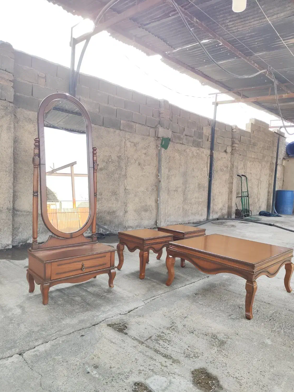 جلومبلی عسلی|مبلمان خانگی و میز عسلی|شاهدشهر, |دیوار